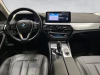 BMW 530 Touring LCI MHEV 3 210kW thumbnail