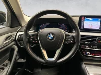 BMW 530 Touring LCI MHEV 3 210kW thumbnail