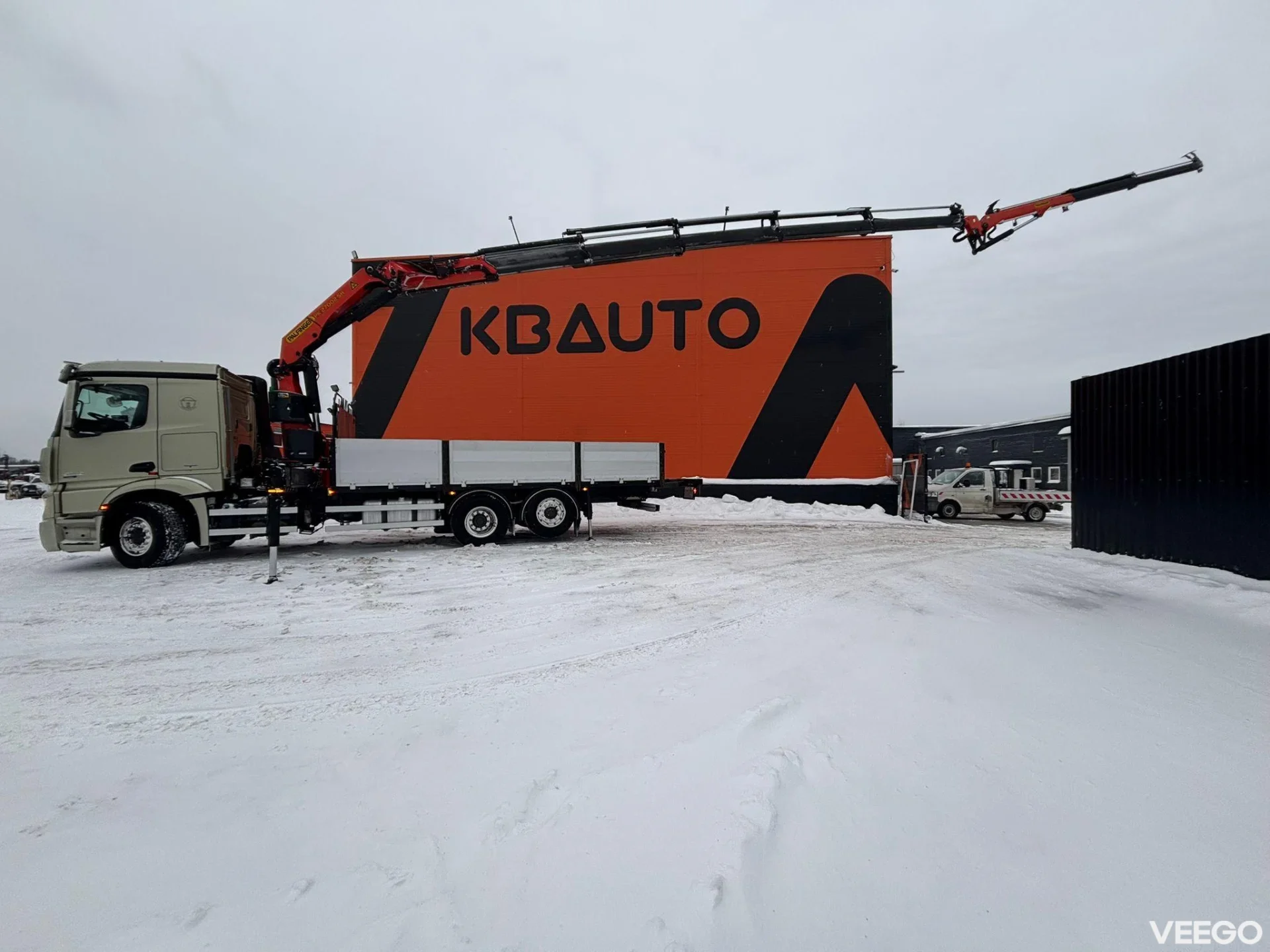 Mercedes-Benz Actros PK 27002 + JIB / BOX L=6231 mm / EURO 6 310kW