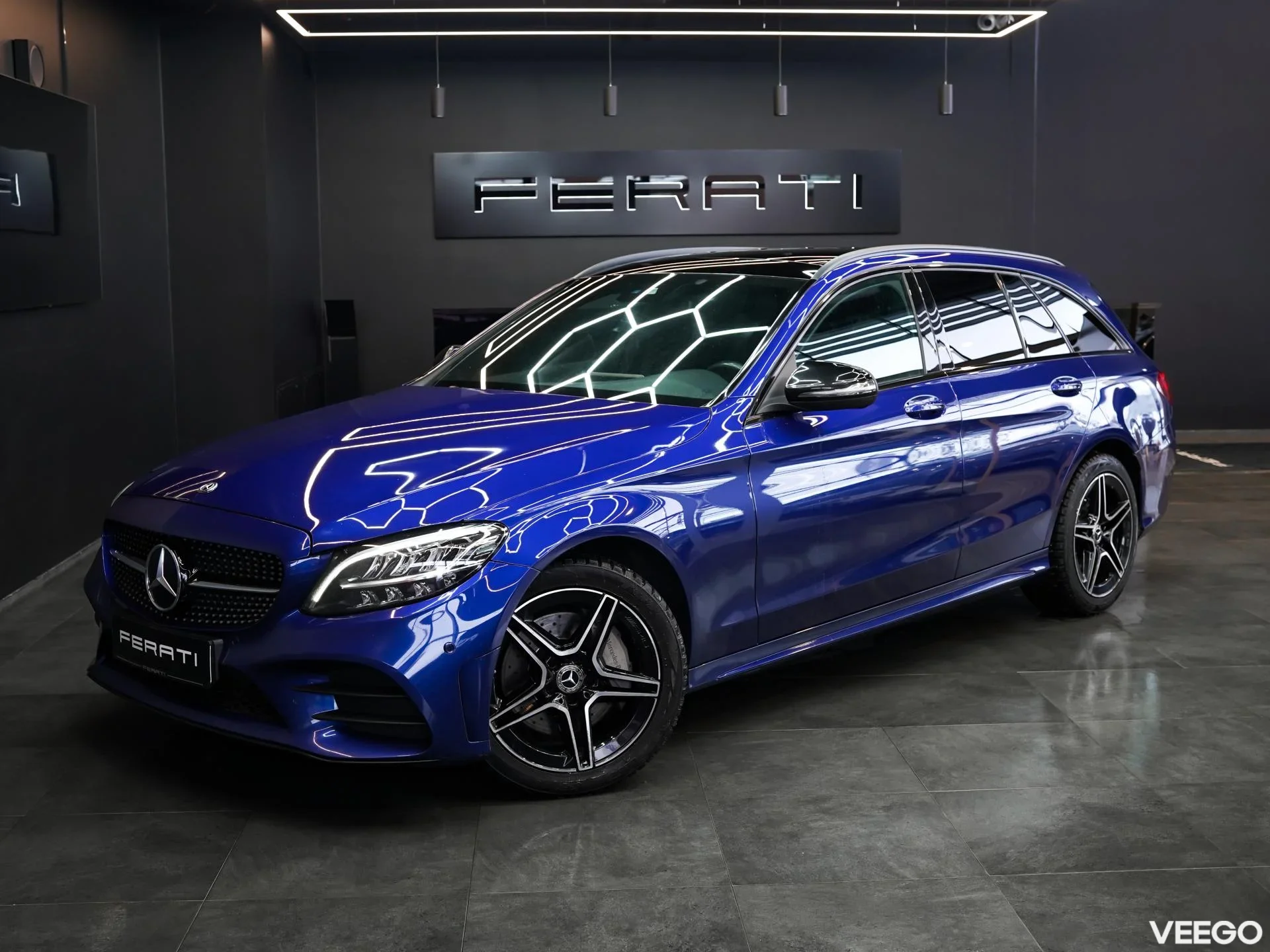 Mercedes-Benz C400 3.0 245kW