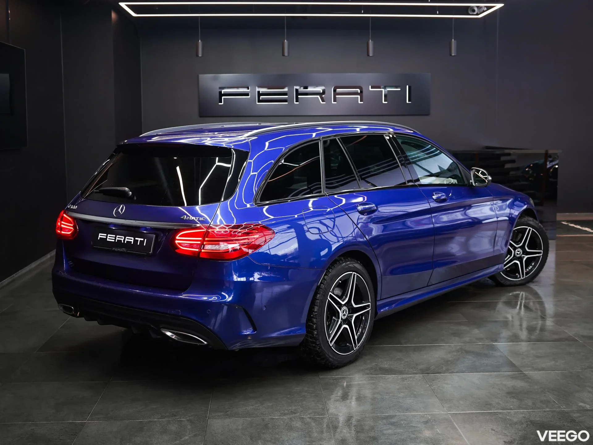 Mercedes-Benz C400 3.0 245kW