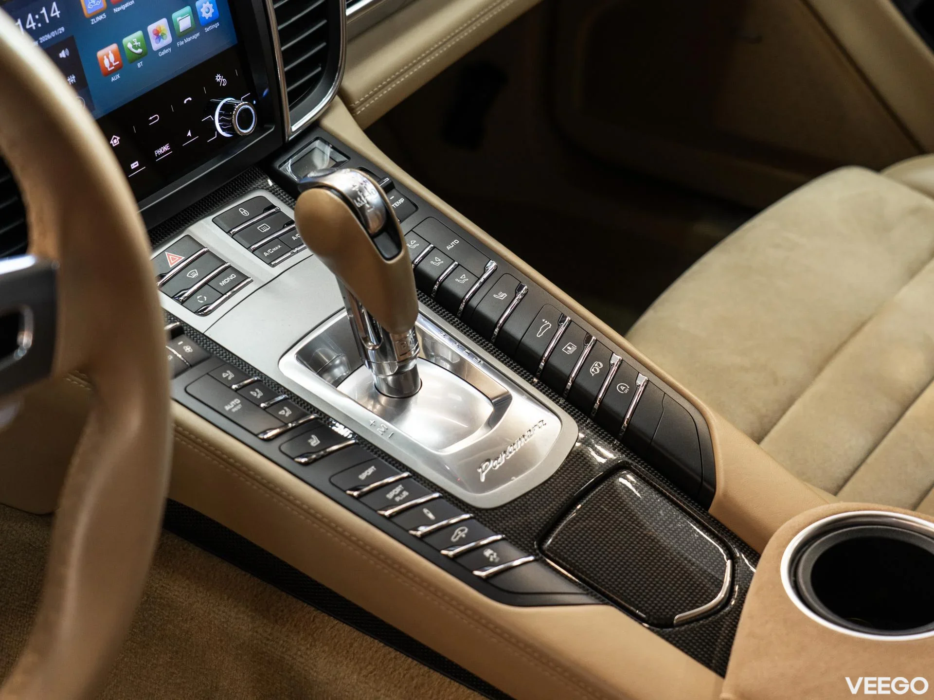 Porsche Panamera 4.8 316kW