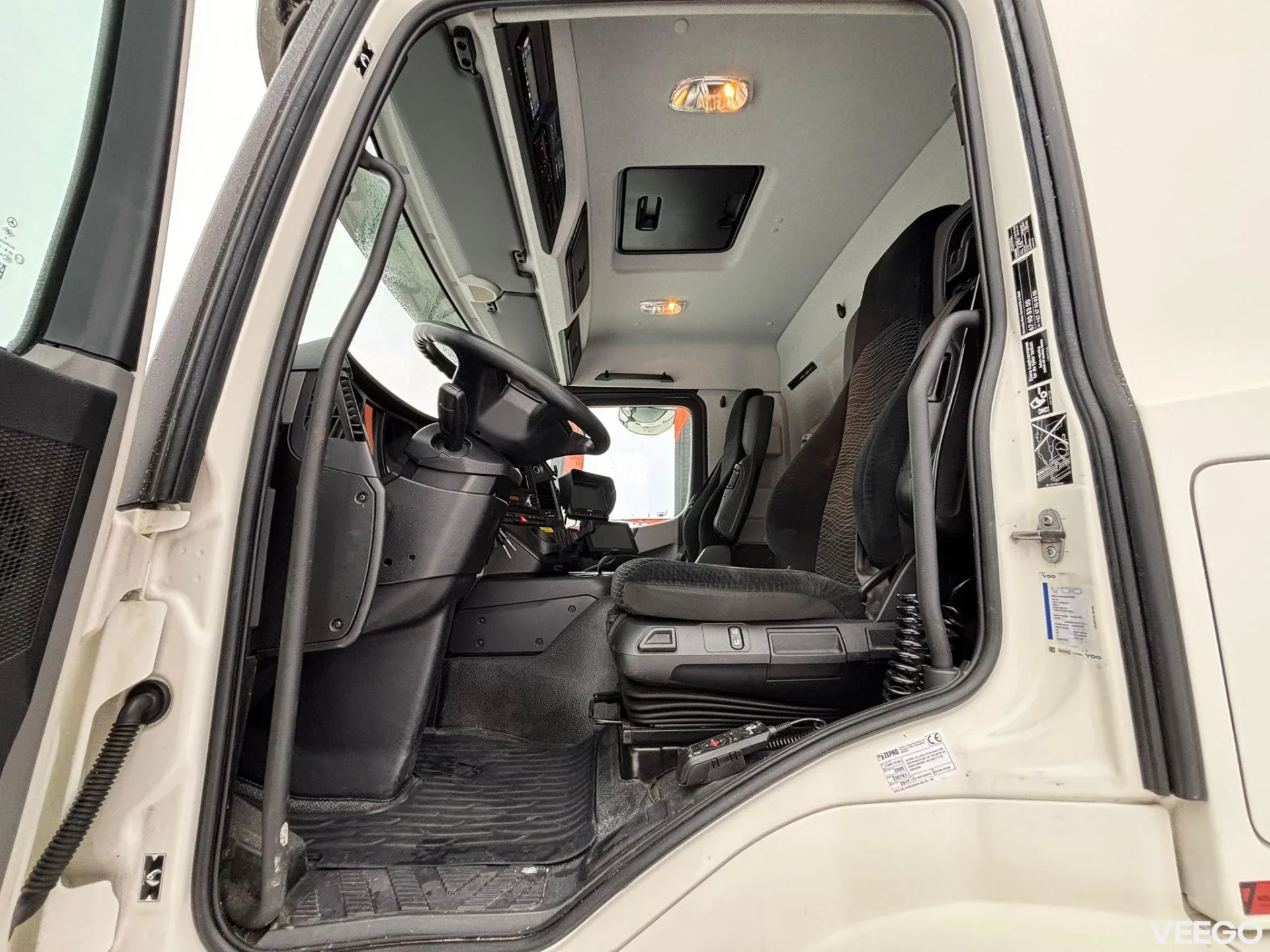 Mercedes-Benz Antos FOR SALE AS CHASSIS / CHASSIS L=8500 mm 260kW