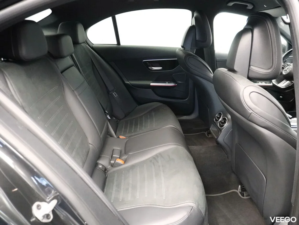 Mercedes-Benz C200 AMG Line 1.5 150kW