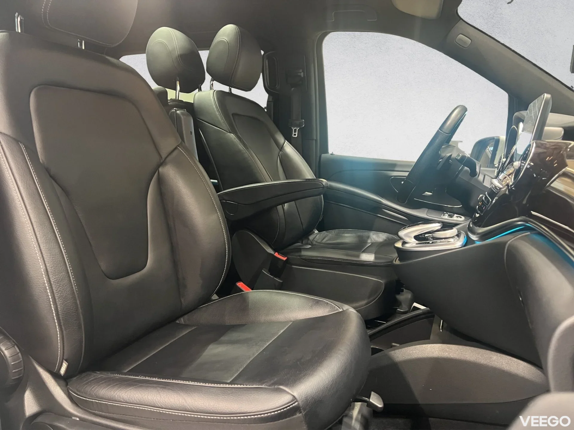 Mercedes-Benz V-KLASSE - 2.2 140kW