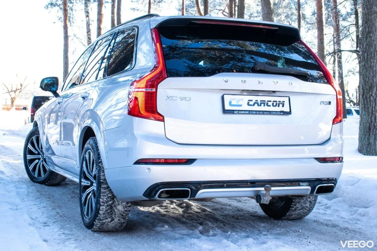 Volvo XC90 7s R-Design Intelli Safe PRO Xenium Wntr 2 183kW