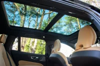 Volvo V60 Cross Country MY24 ULTIMATE BRIGHT Xenium Fullopt 2 145kW thumbnail