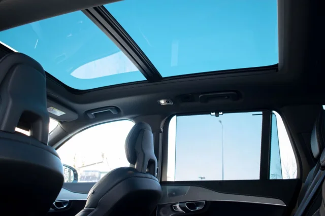 Image of Volvo XC90 7s R-Design Intelli Safe PRO Xenium Wntr 2 183kW