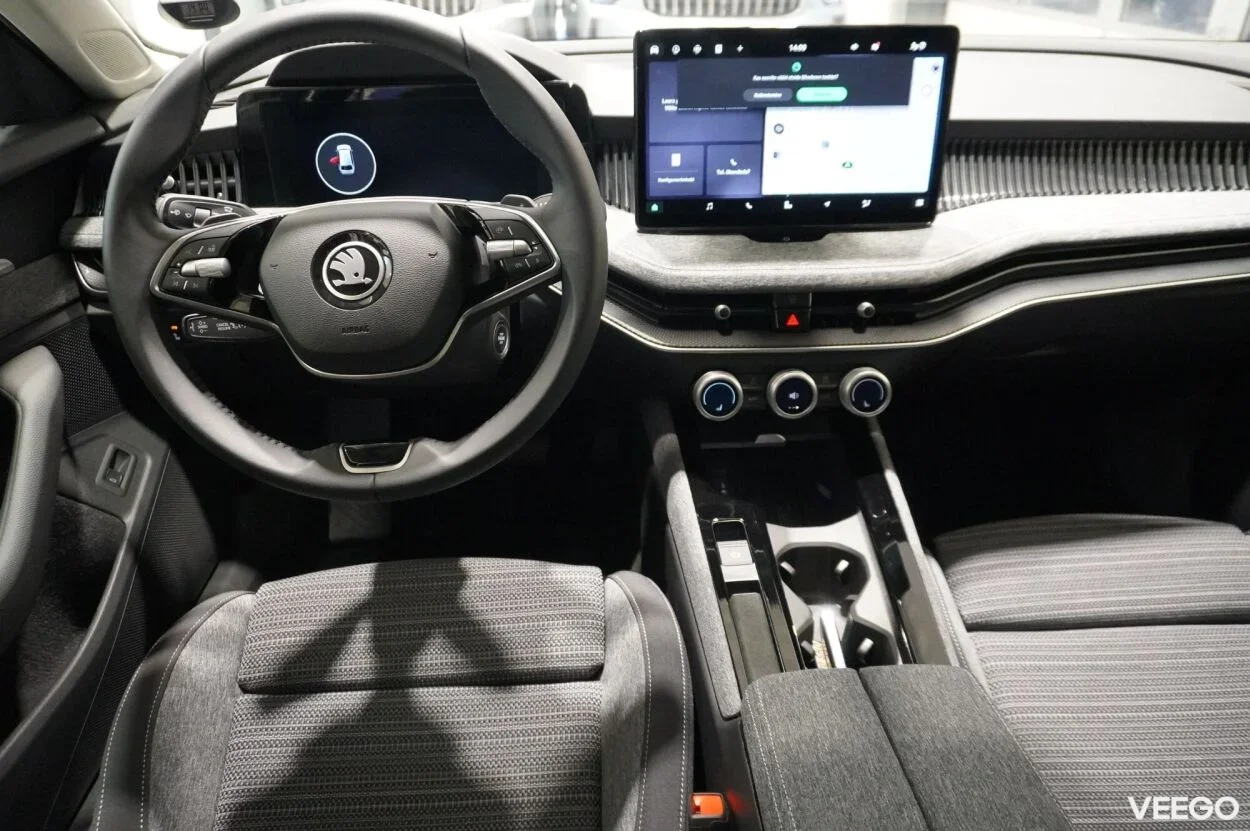 Skoda Superb SELECTION COMBI 2 110kW