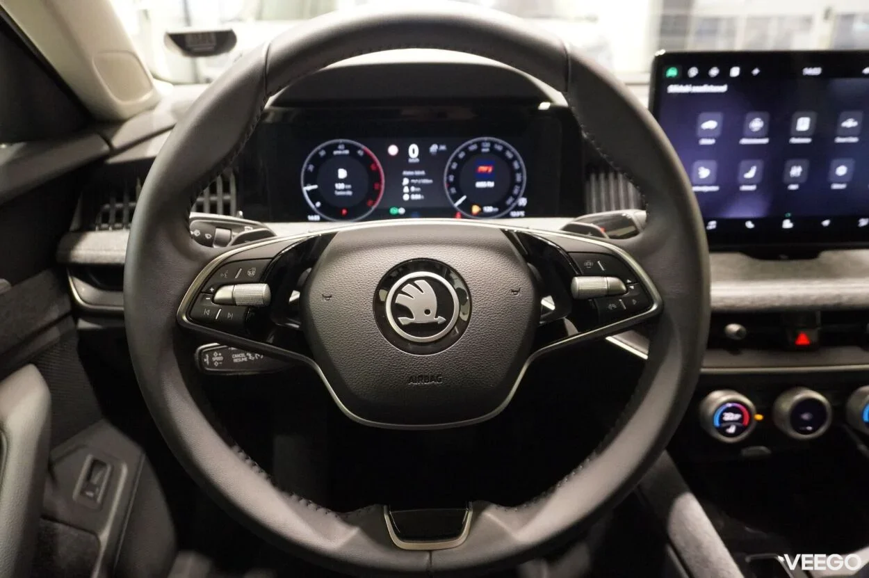 Skoda Superb SELECTION COMBI 2 110kW