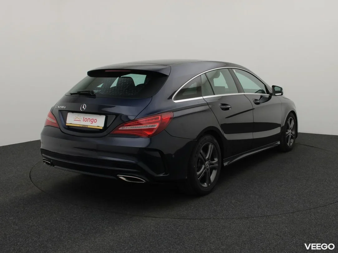 Mercedes-Benz CLA200 2.1 100kW