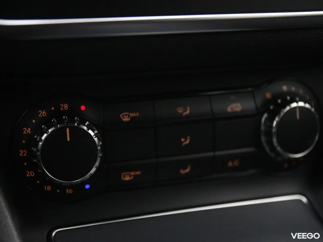 Mercedes-Benz CLA200 2.1 100kW