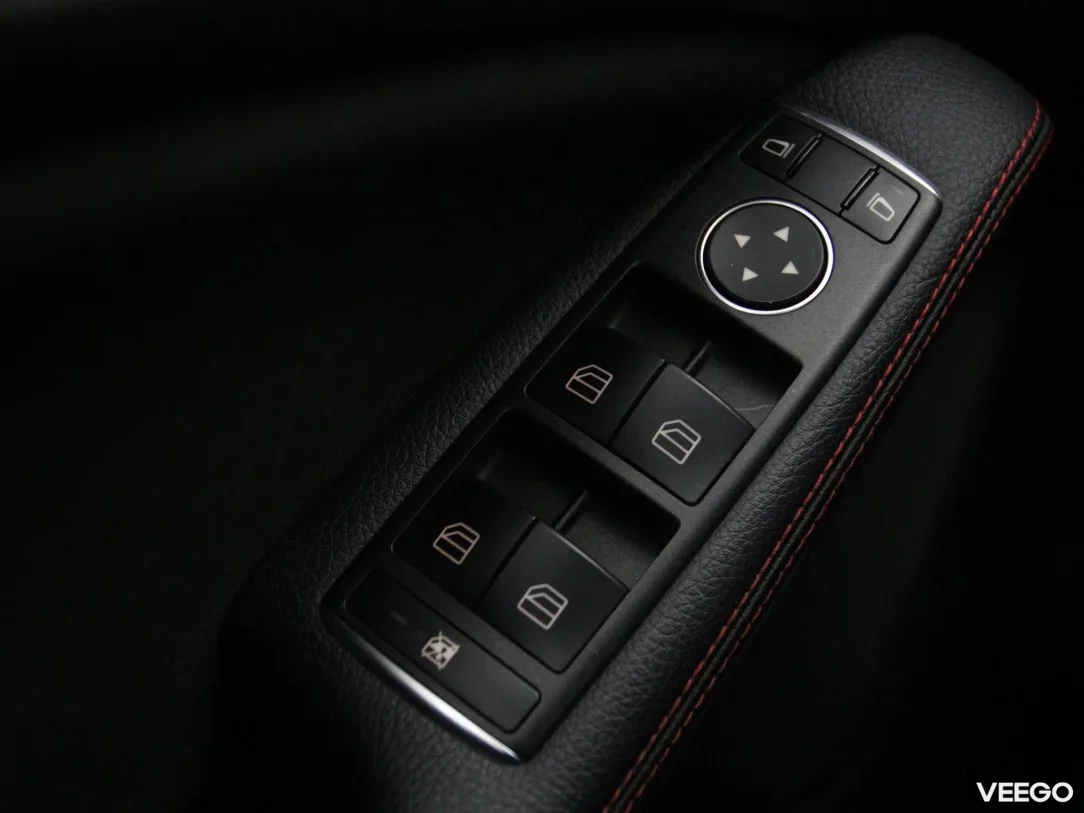 Mercedes-Benz CLA200 2.1 100kW