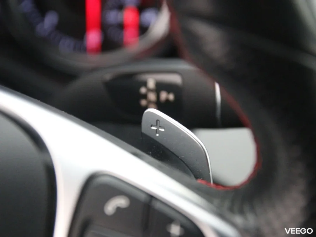 Mercedes-Benz CLA200 2.1 100kW