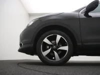 Nissan Qashqai 1.2 85kW thumbnail