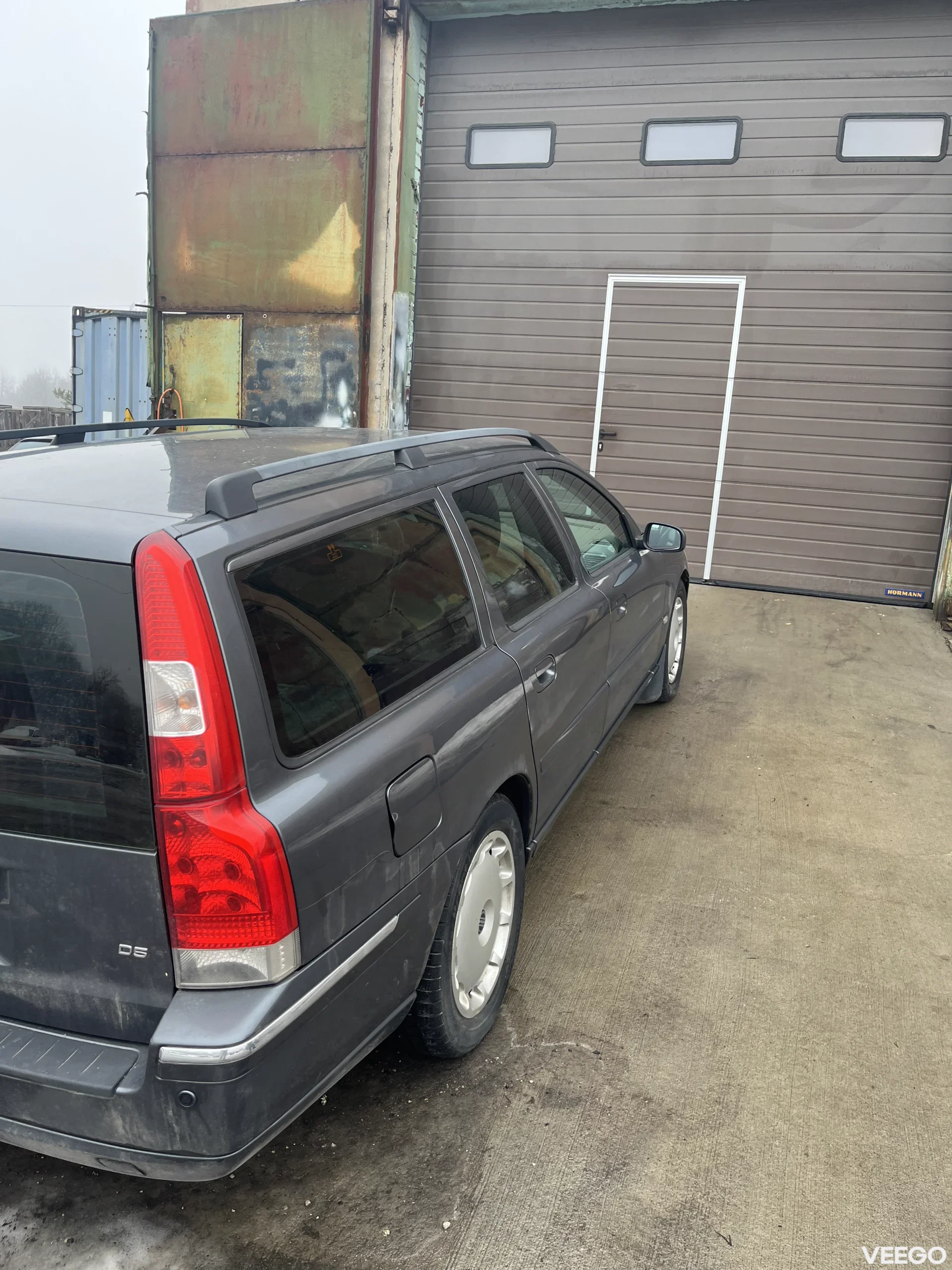 Volvo V70 2.4 136kW