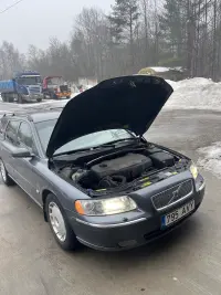 Volvo V70 2.4 136kW thumbnail