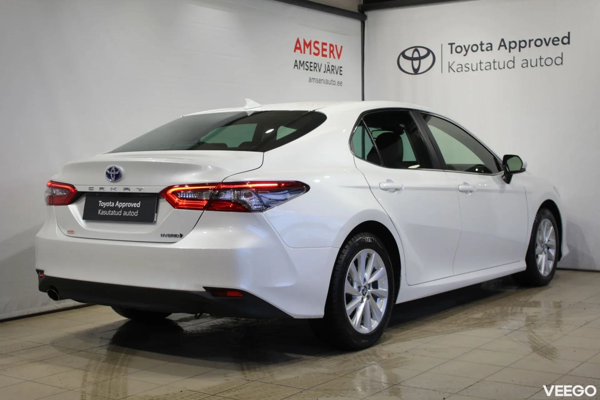 Toyota Camry Luxury Business 2.5 131kW