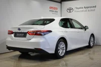 Toyota Camry Luxury Business 2.5 131kW thumbnail