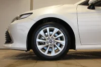 Toyota Camry Luxury Business 2.5 131kW thumbnail