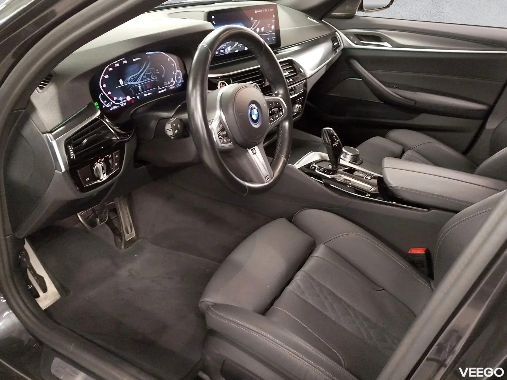 BMW 530 Touring M Sport G31 12kWh LCI 2 215kW