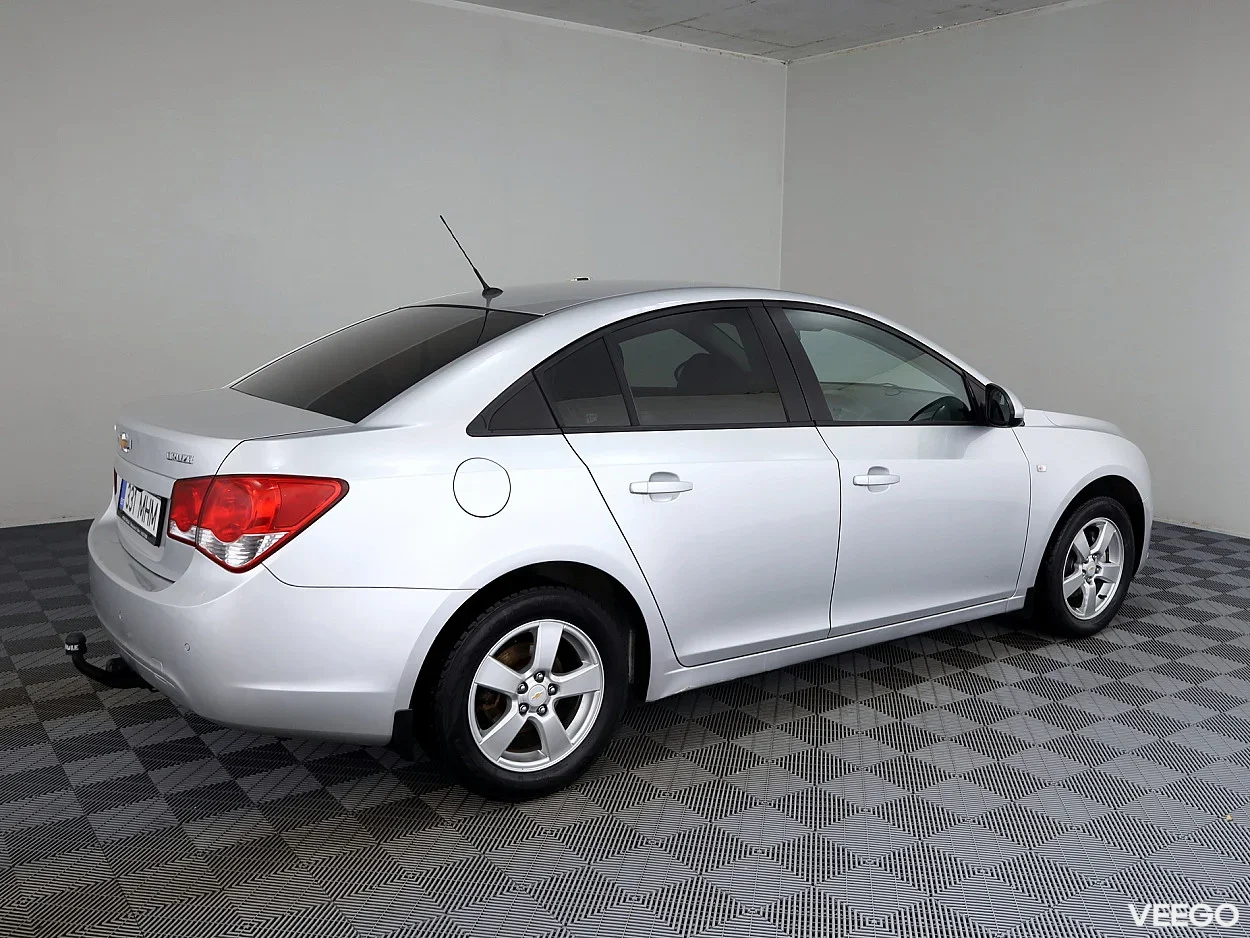 Chevrolet Cruze 1.8 104kW