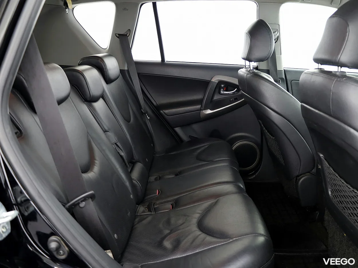 Toyota RAV4 2.2 130kW