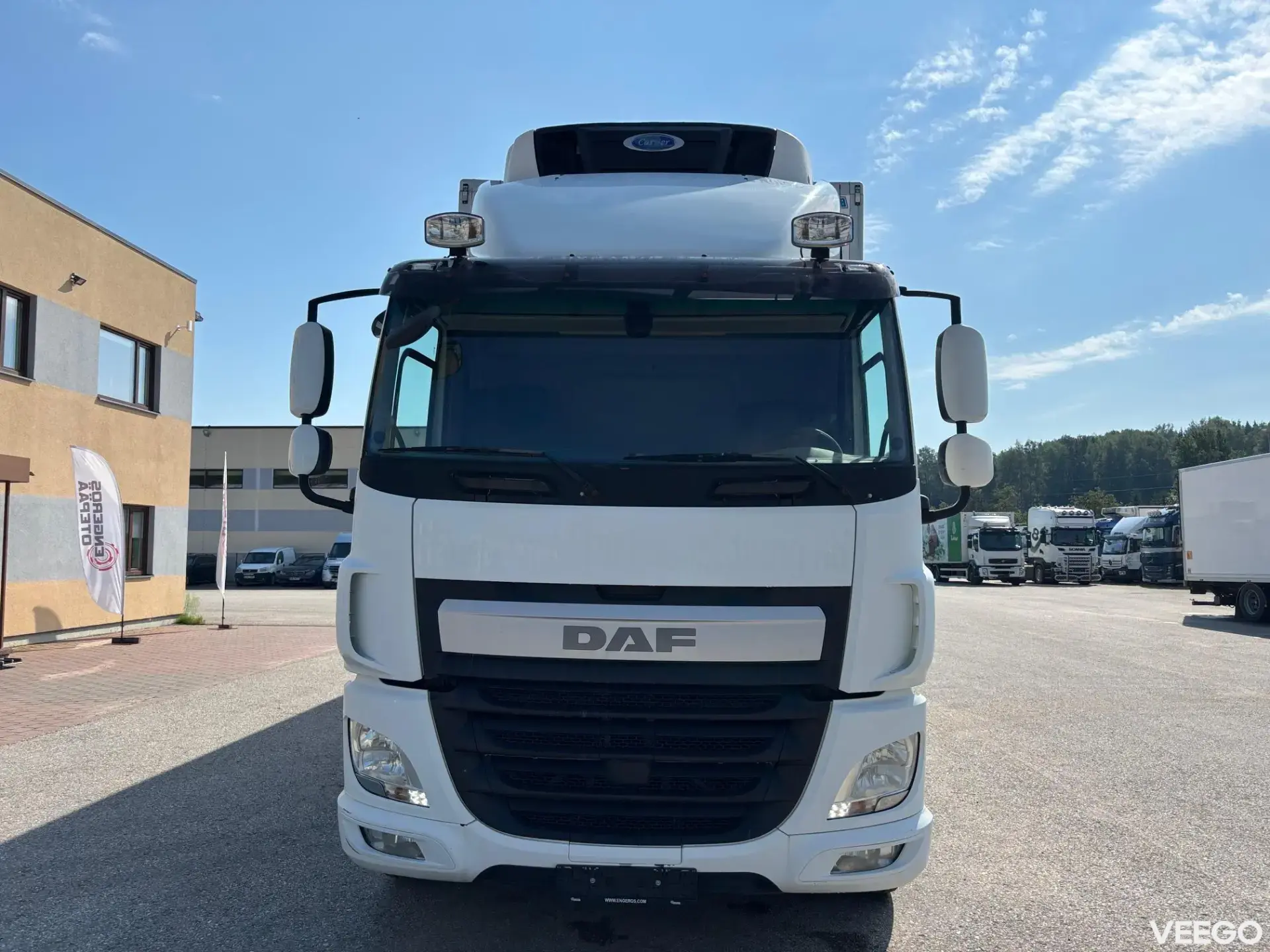 DAF CF 6x2*4 + RETARDER + CARRIER SUPRA 1250 320kW