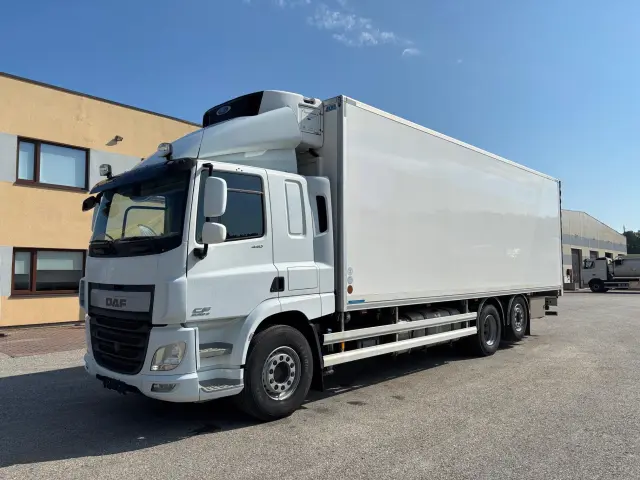 Image of DAF CF 6x2*4 + RETARDER + CARRIER SUPRA 1250 320kW