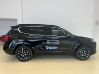 Hyundai Santa Fe 142kW thumbnail
