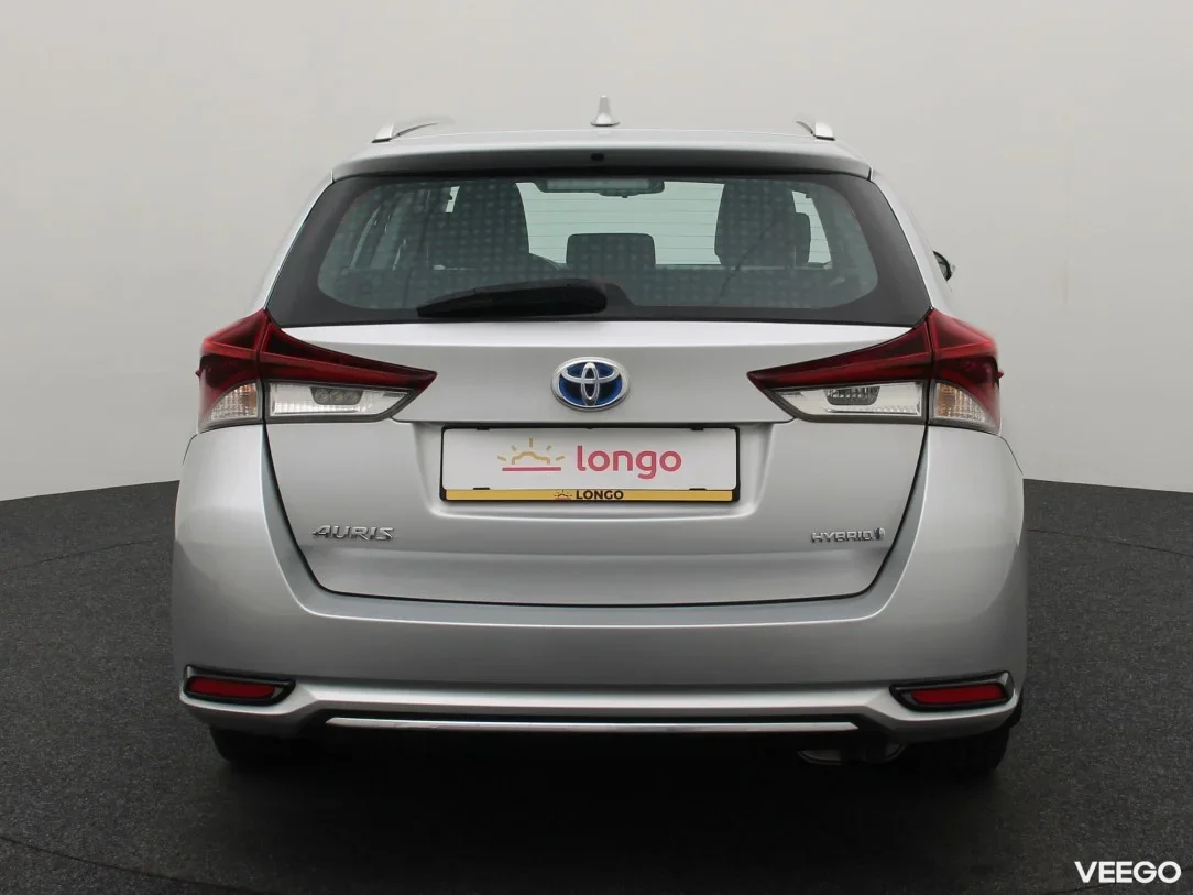 Toyota Auris 1.8 73kW