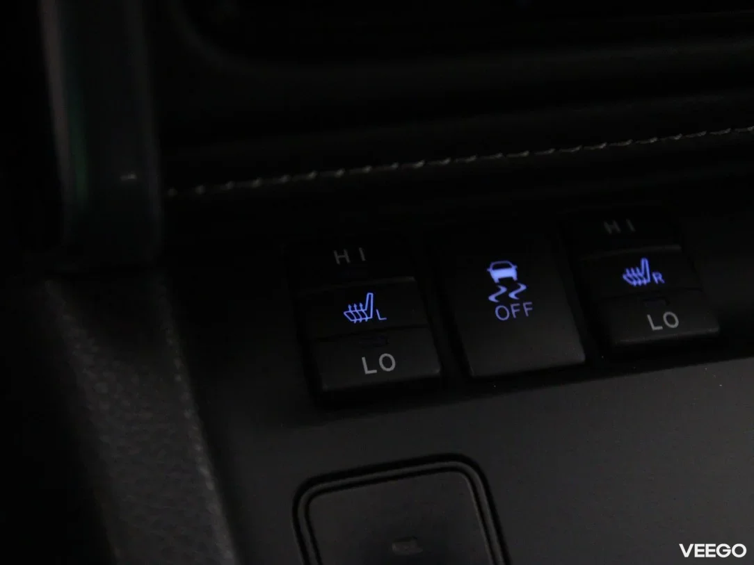 Toyota Auris 1.8 73kW