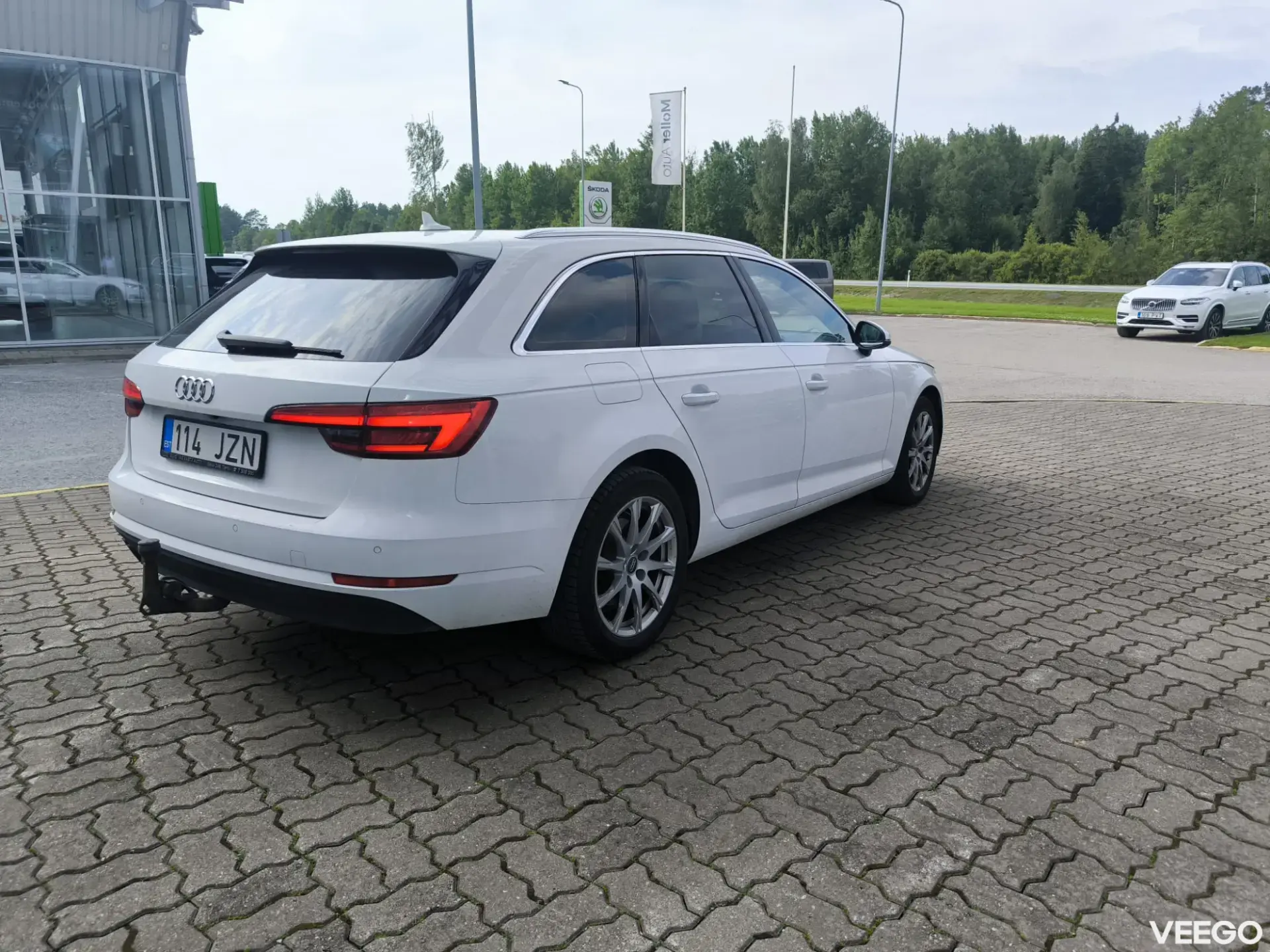 Audi A4 140kW