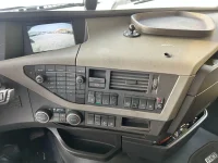 Volvo FH550 8X2 EURO6 + FASSI F660 + JIB 413kW