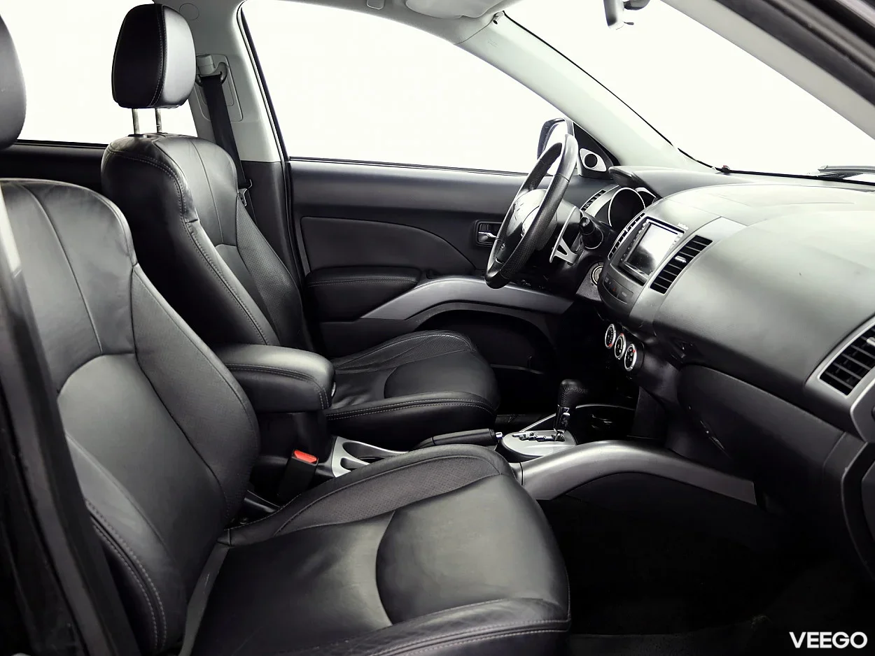 Citroen C-Crosser 2.4 125kW