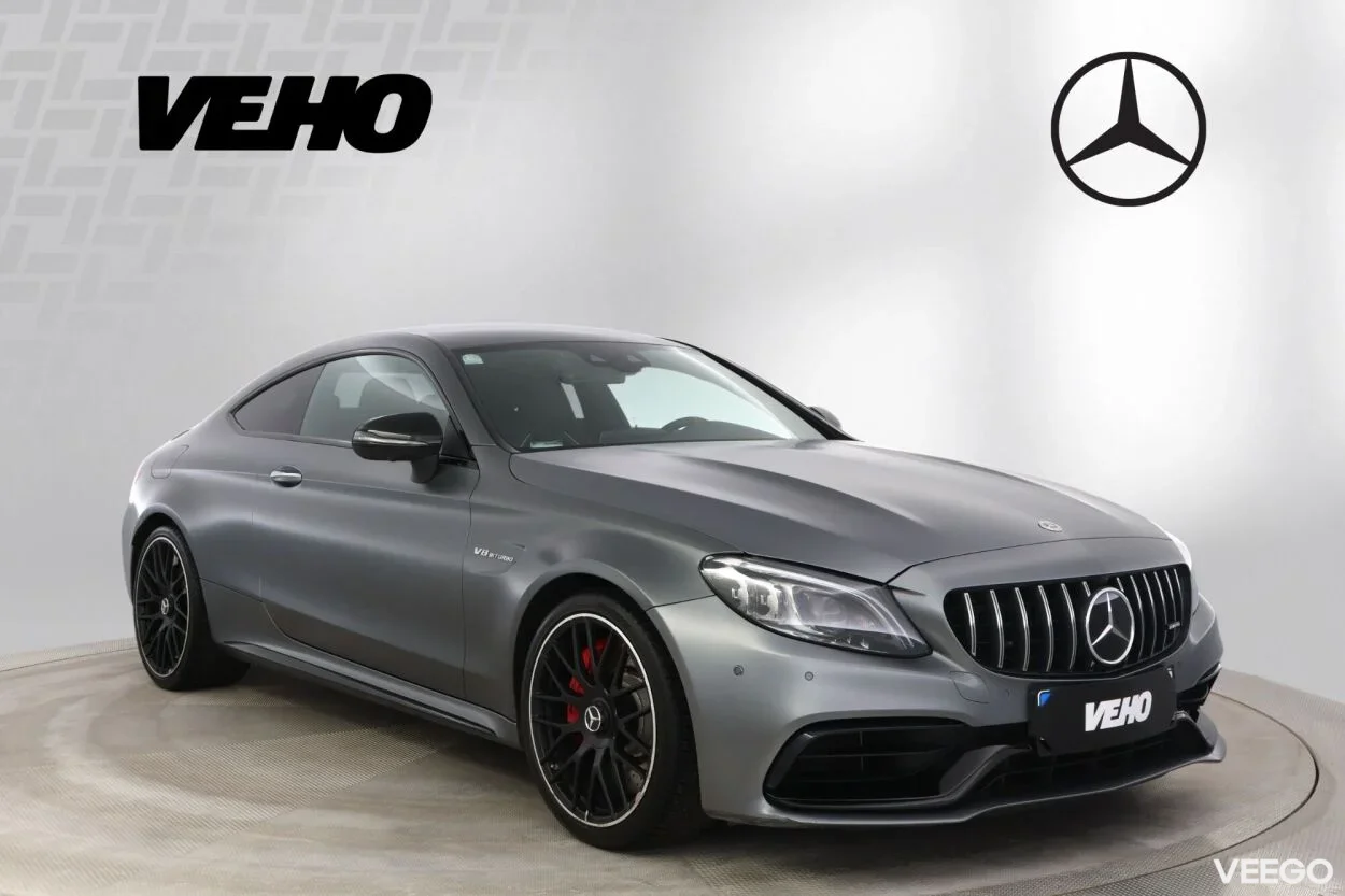 Mercedes-Benz C63 AMG Coupe 4 375kW