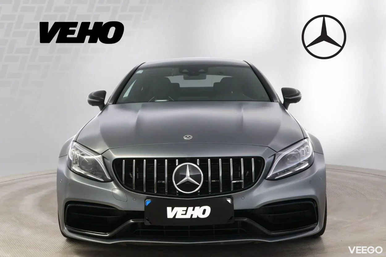 Mercedes-Benz C63 AMG Coupe 4 375kW