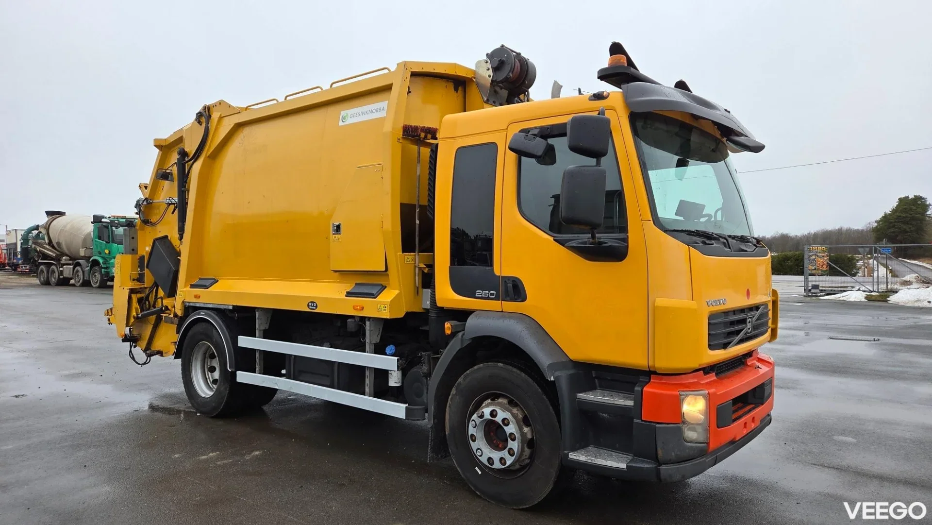 Volvo FL260 195kW
