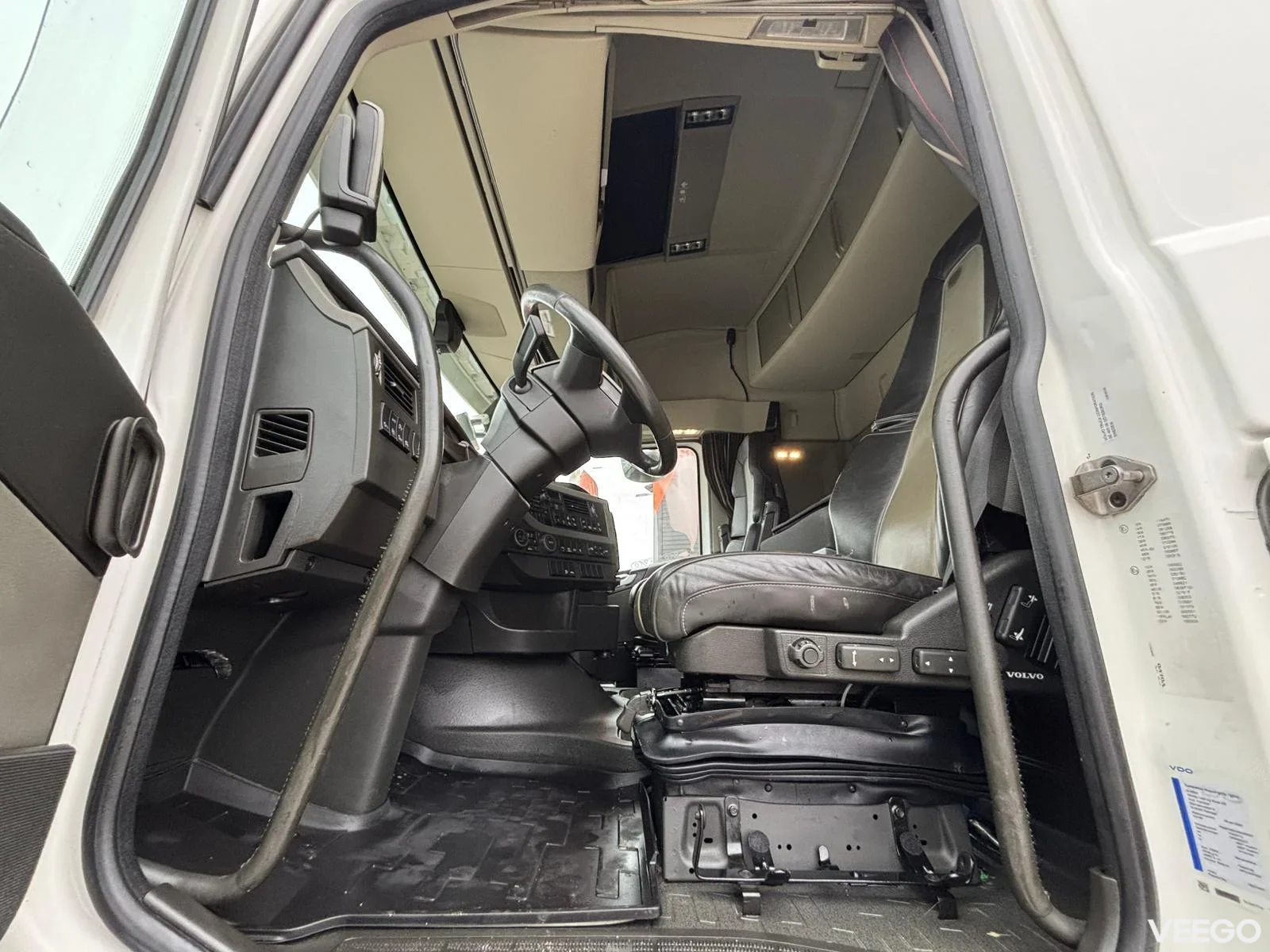 Volvo FH540 RETARDER / CHASSIS L=6695 mm 405kW