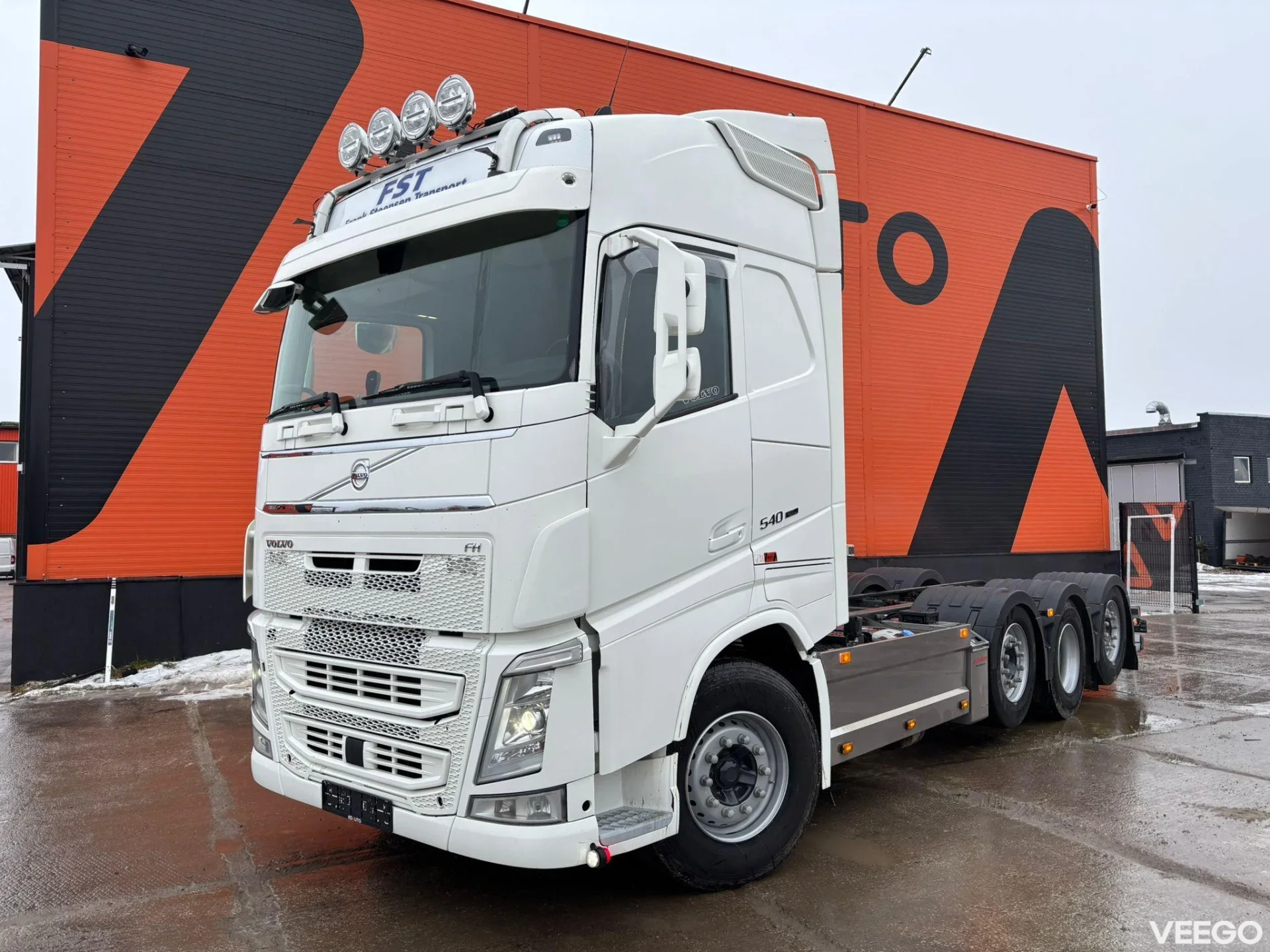 Volvo FH540 RETARDER / CHASSIS L=6695 mm 405kW