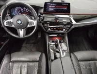BMW 530 xDrive M Sport Touring 3 195kW thumbnail