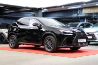 Lexus NX 450h+ 2.5 136kW thumbnail