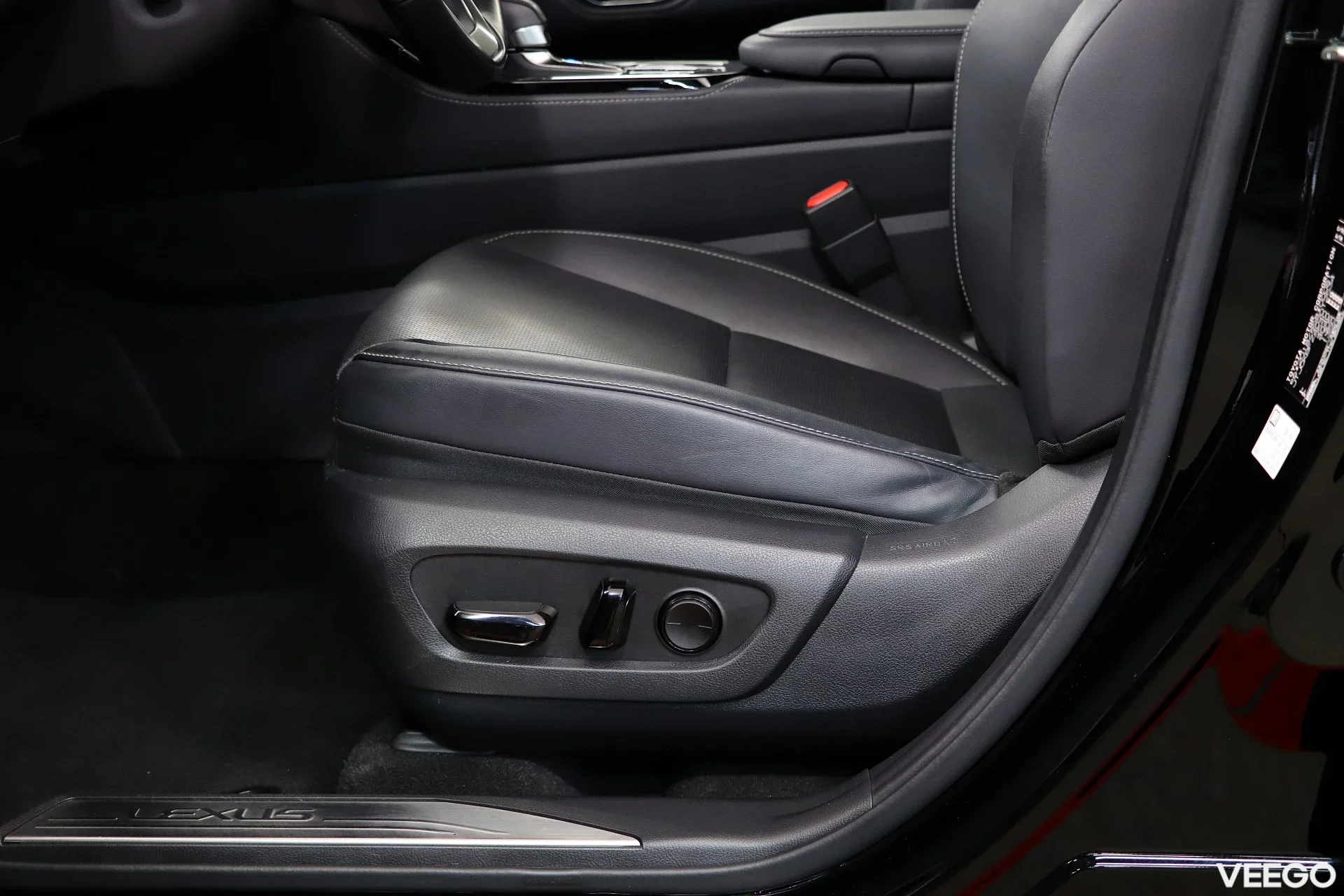 Lexus NX 450h+ 2.5 136kW