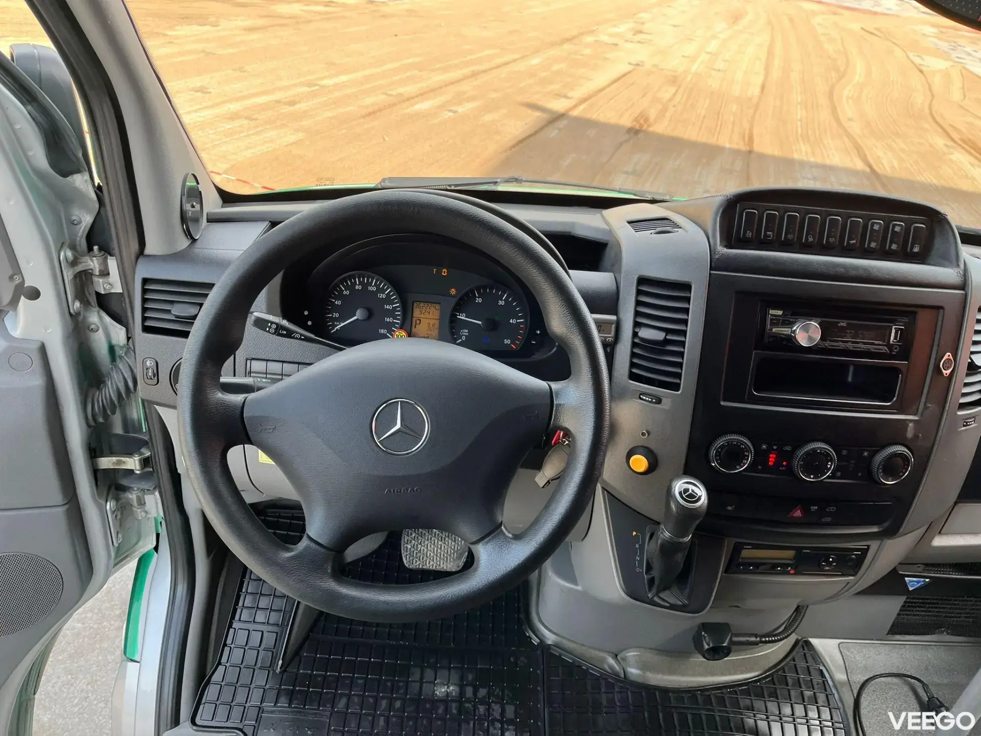 Mercedes-Benz Sprinter 23 SEATS 120kW
