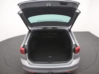 Volkswagen Passat 2 90kW thumbnail