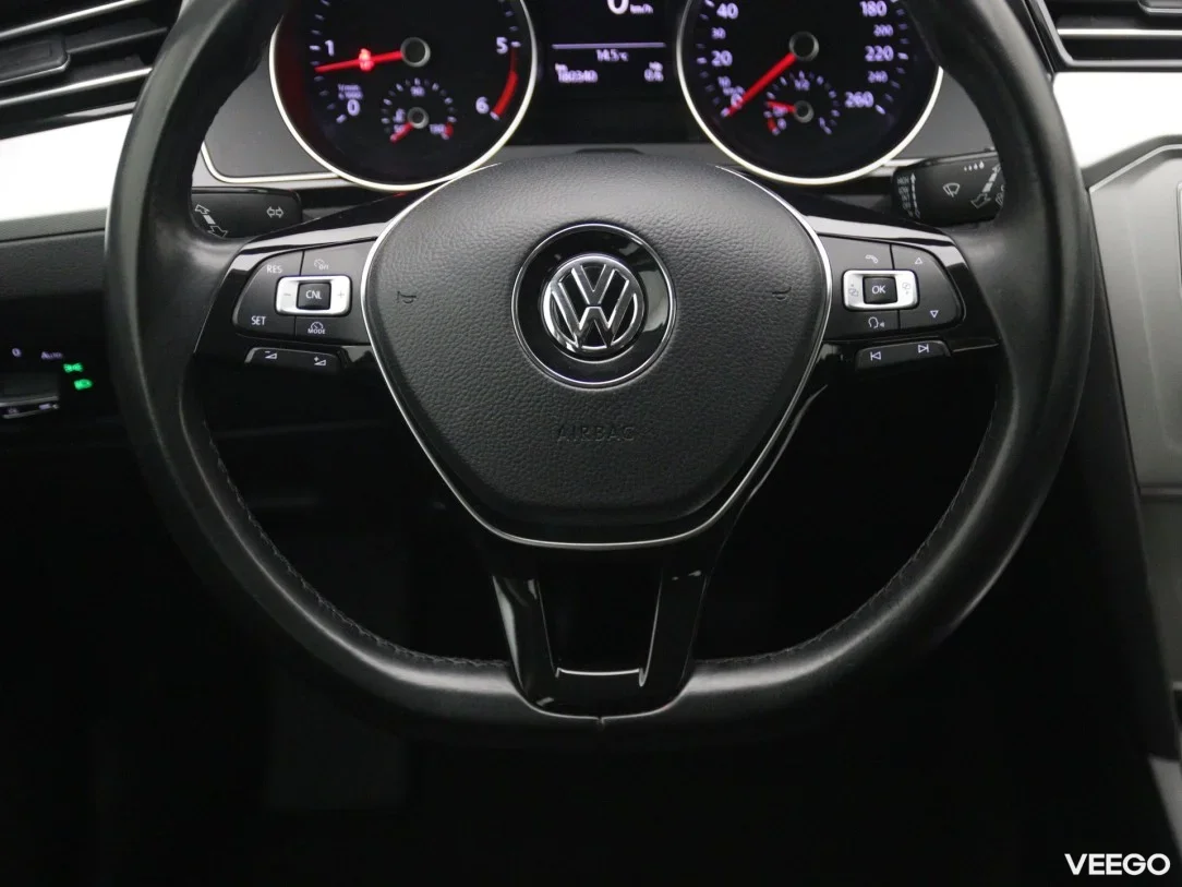 Volkswagen Passat 1.6 88kW