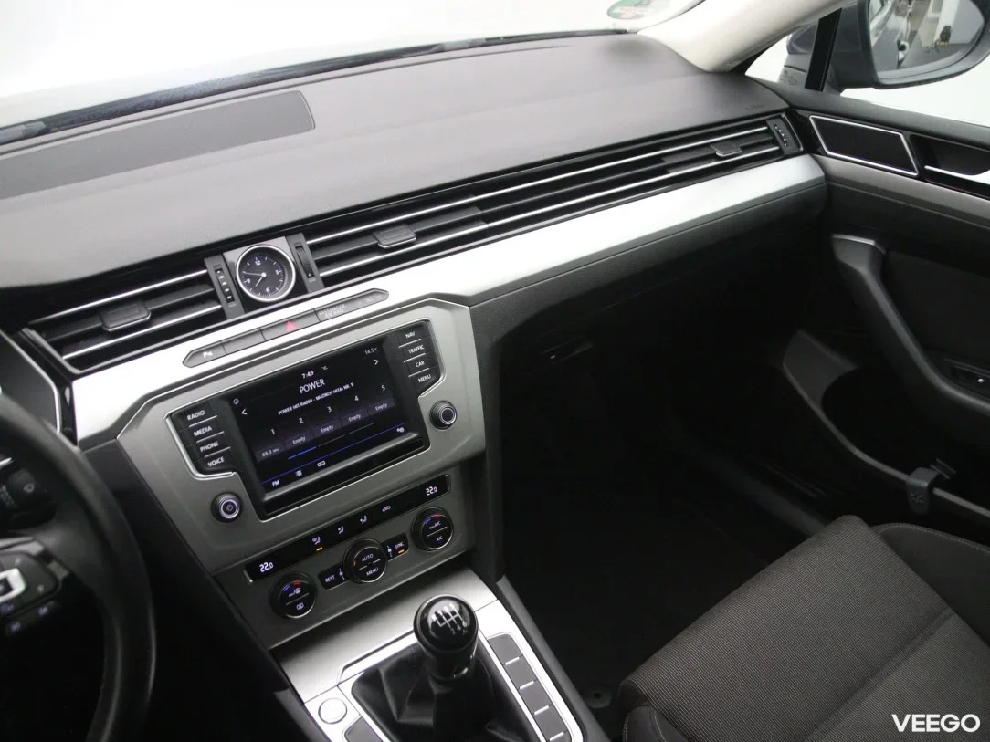 Volkswagen Passat 1.6 88kW