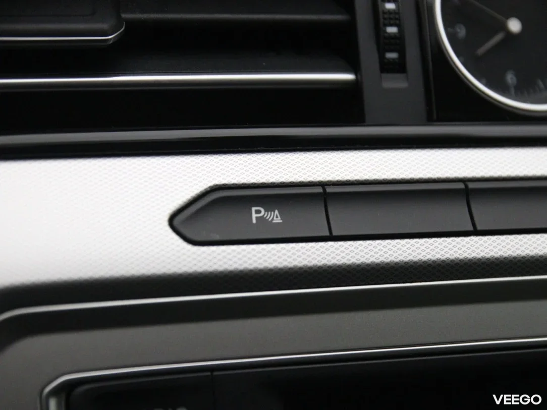 Volkswagen Passat 1.6 88kW