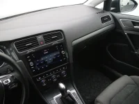 Volkswagen Golf 1 85kW thumbnail