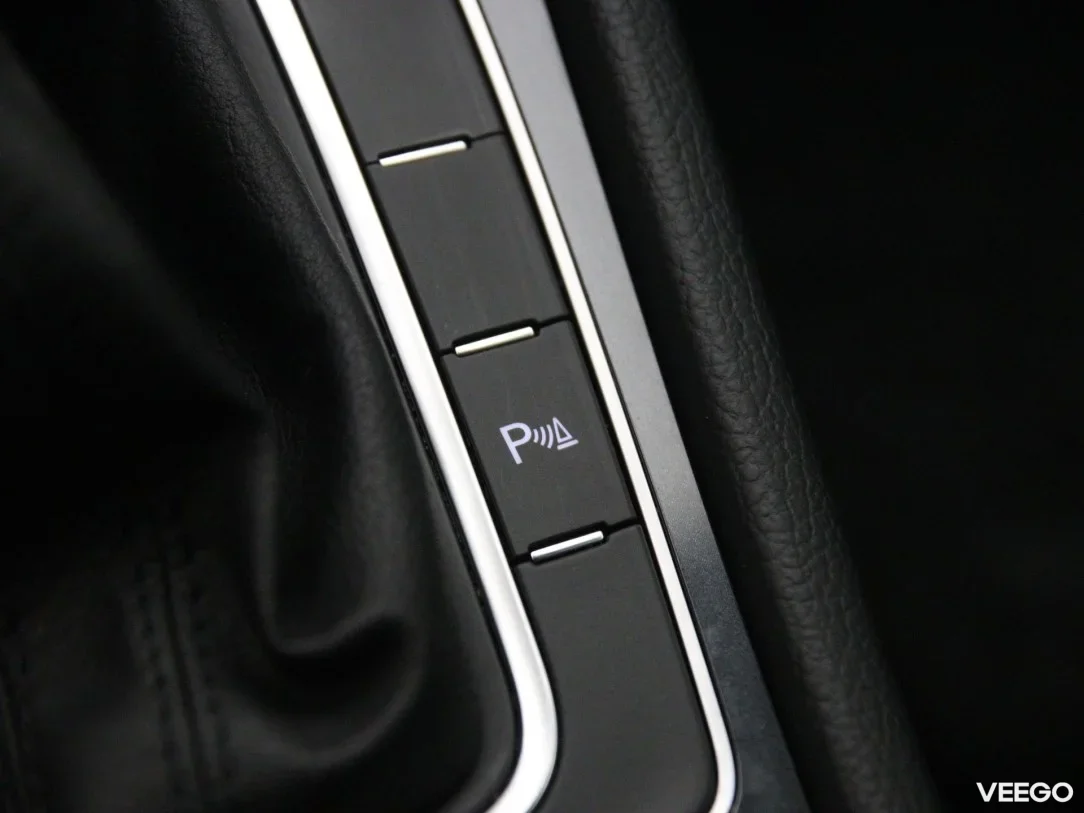 Volkswagen Golf 1 85kW